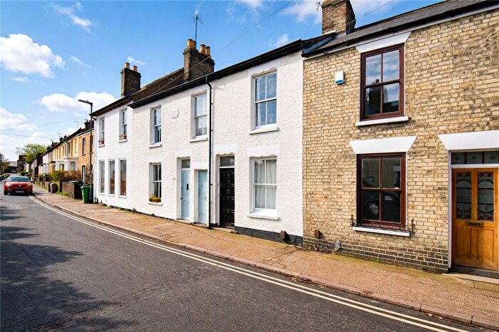 2 Bedroom Terraced House For Sale In Gwydir Street, Cambridge, CB1