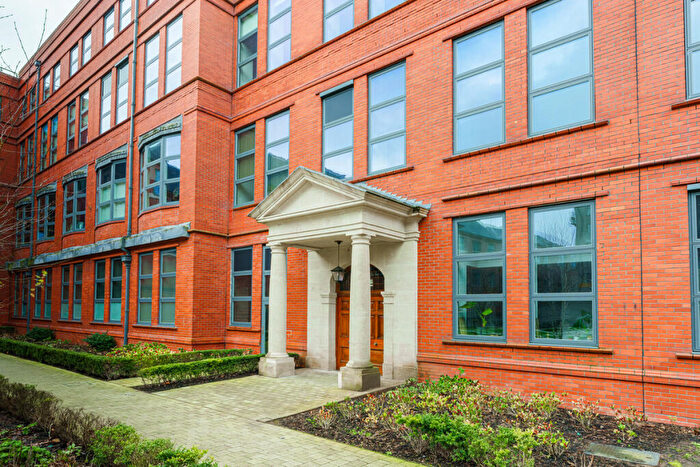 1 Bedroom Apartment For Sale In Lombard Street, Bristol, BS3