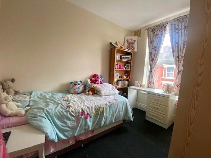 4 Bedroom Terraced House To Rent In Russell Road, L18