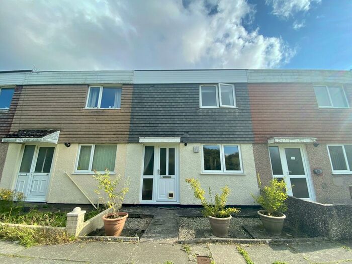 2 Bedroom Terraced House To Rent In Instow Walk, Plymouth, PL5