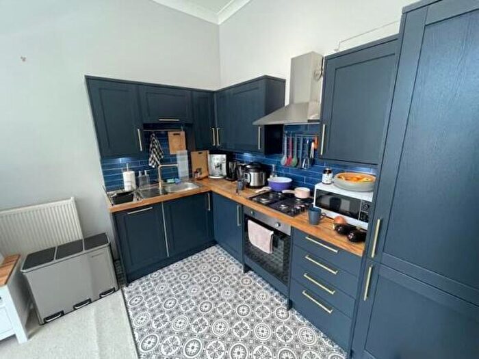 2 Bedroom Flat To Rent In Park Road, Ramsgate, CT11