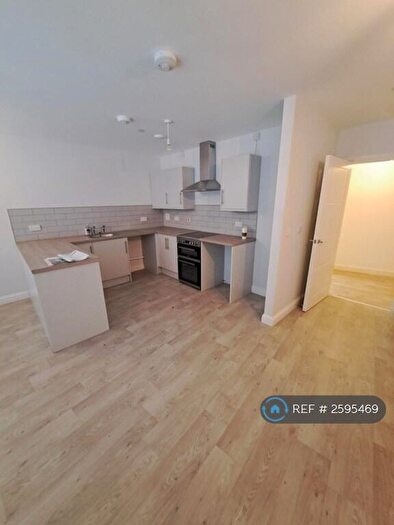 2 Bedroom Flat To Rent In Upper Dock Street, Newport, NP20