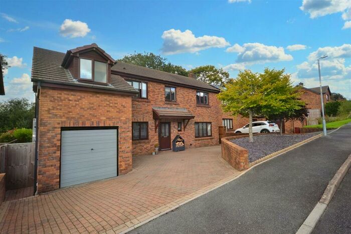 4 Bedroom Detached House For Sale In Bloomfield Gardens, Narberth, SA67