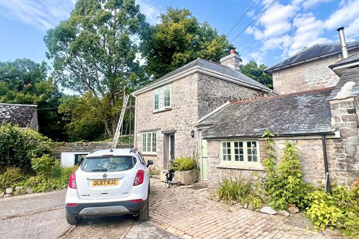 3 Bedroom Cottage To Rent In Yealmpton, Devon, PL8