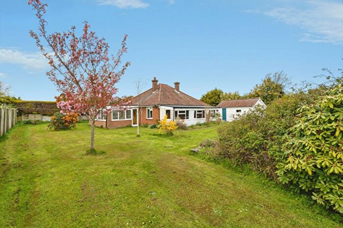 2 Bedroom Bungalow For Sale In Roughton Road, Cromer, Norfolk, NR27