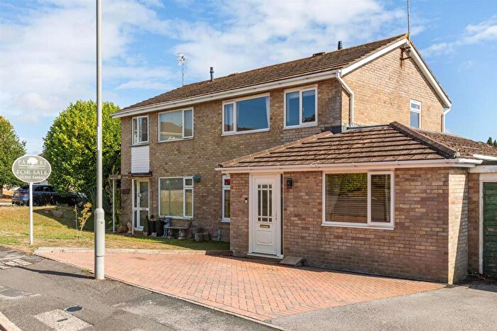 4 Bedroom Semi-Detached House For Sale In , Hutchins Close, Dorchester, Dorset, DT1
