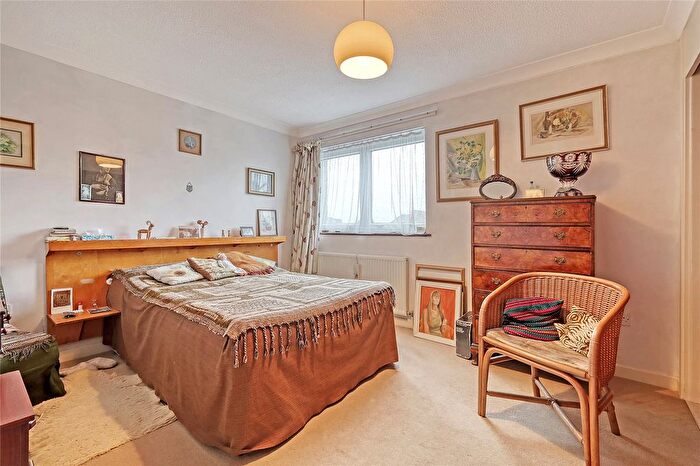 2 Bedroom Flat For Sale In Overcliff, Manor Road, Westcliff-On-Sea, Essex, SS0