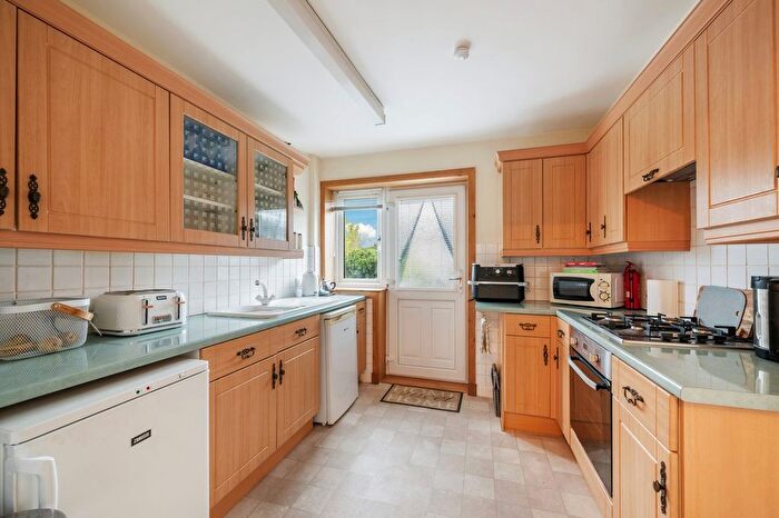 3 Bedroom Terraced House For Sale In Mackie Place, Dunfermline, KY11