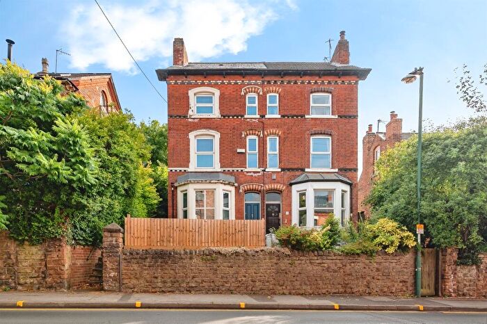 4 Bedroom Semi Detached House For Sale In Nottingham Road, Nottingham, NG7
