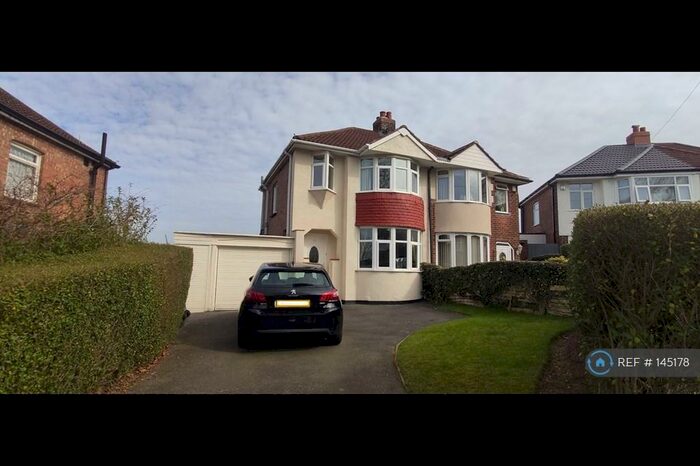 3 Bedroom Semi-Detached House To Rent In Haldon Grove, Birmingham, B31