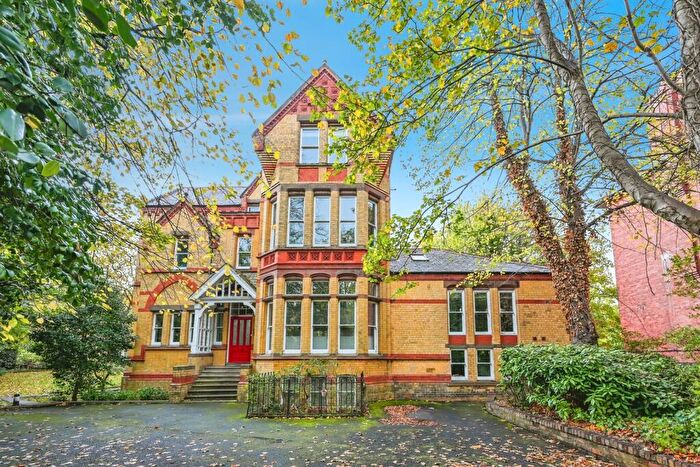 2 Bedroom Flat For Sale In Livingston Drive, Liverpool, Merseyside, L17