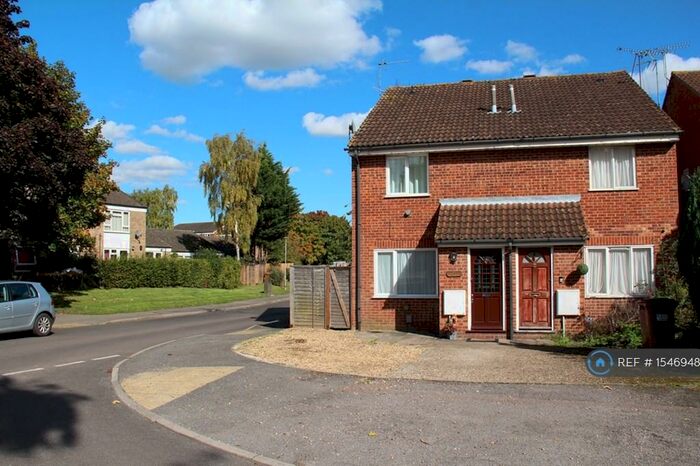 1 Bedroom End Of Terrace House To Rent In Far End, Hatfield, AL10