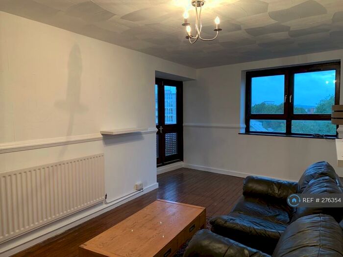2 Bedroom Flat To Rent In Albert Starr House, London, SE8