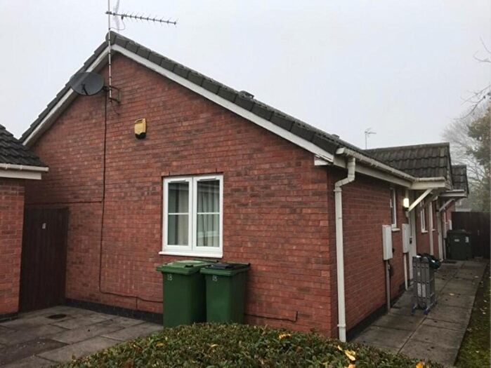 2 Bedroom Semi-Detached Bungalow To Rent In Welcombe Avenue, Leicester, Leicestershire, LE3