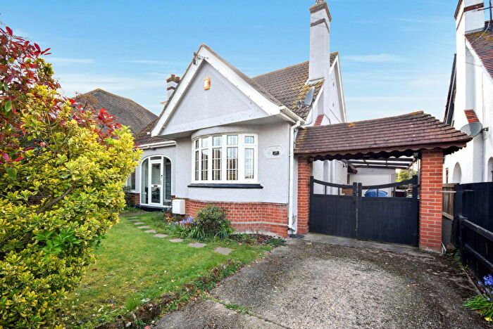 4 Bedroom Detached House For Sale In Carlton Road, Clacton-On-Sea, CO15