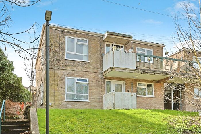 2 Bedroom Flat For Sale In Mariners Lane, Norwich, NR1