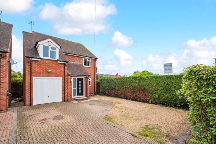 4 Bedroom Detached House To Rent In Chilton Close, Abingdon, OX14