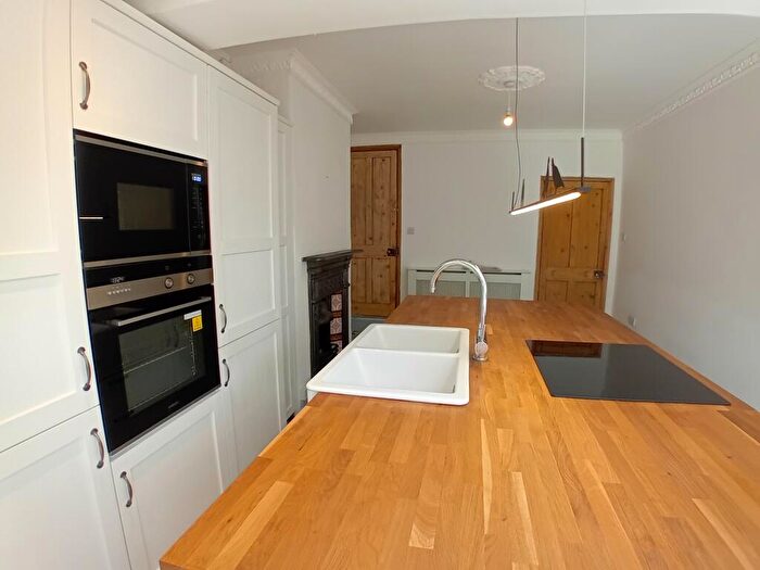 3 Bedroom Terraced House To Rent In Sleaford Road, Newark, NG24