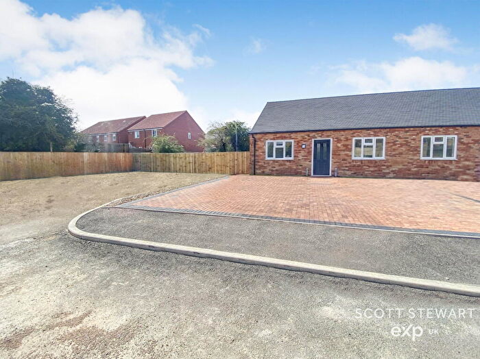 2 Bedroom Semi-Detached Bungalow For Sale In Colesdale Close, Whittlesey, Peterborough, PE7