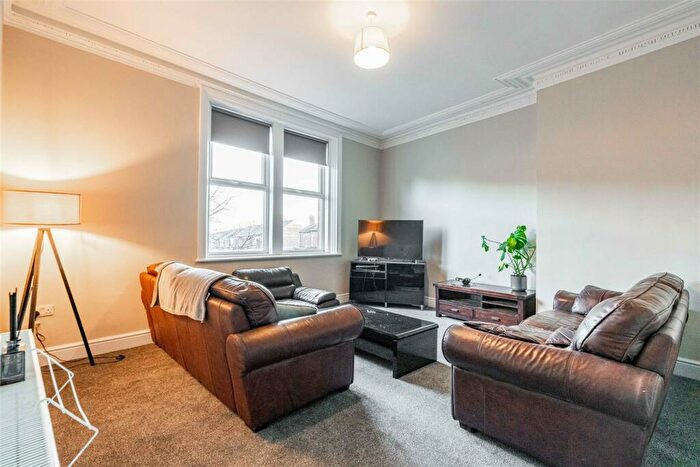 4 Bedroom Terraced House To Rent In **£pppw** Chillingham Road, Heaton, NE6