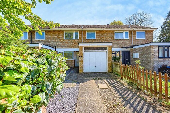 3 Bedroom Terraced House For Sale In St Johns Court, St. Albans, AL1