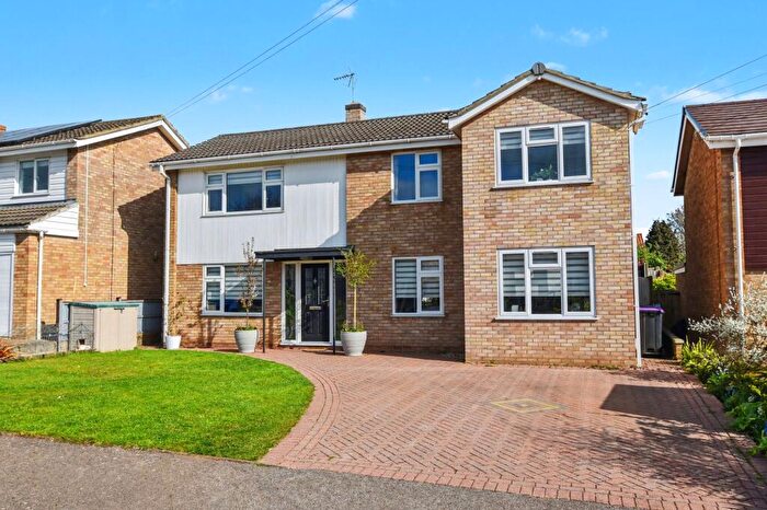 4 Bedroom Detached House For Sale In Stirling Road, Stamford, PE9