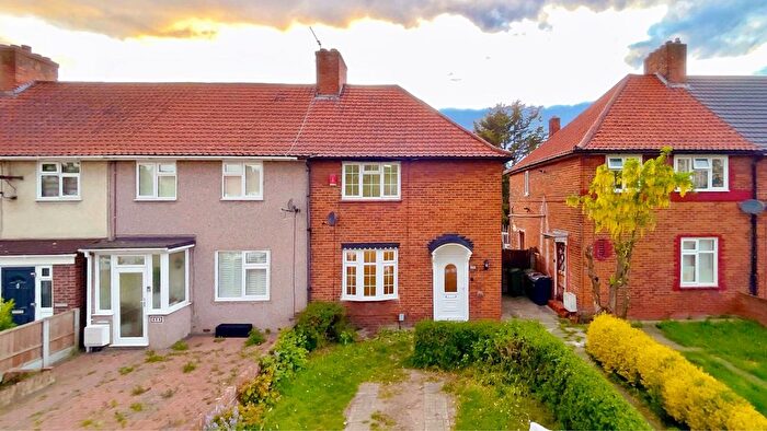 3 Bedroom End Of Terrace House To Rent In Valence Avenue, Dagenham, RM8