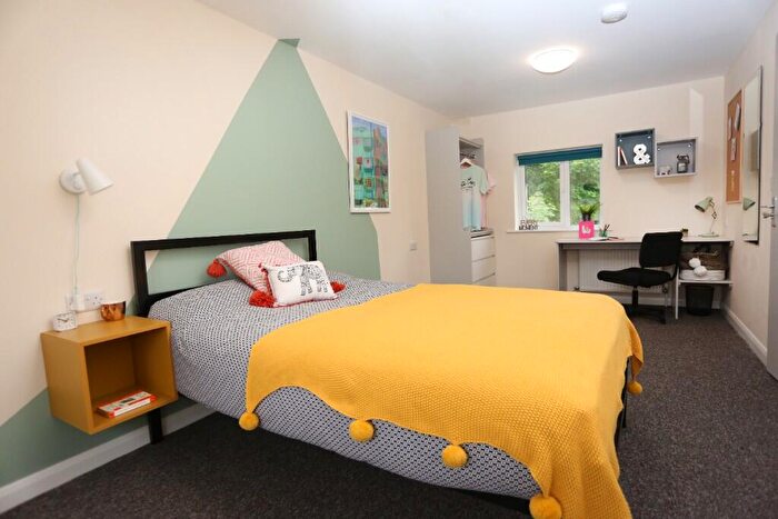 1 Bedroom House Of Multiple Occupation To Rent In Manton Road, BN2