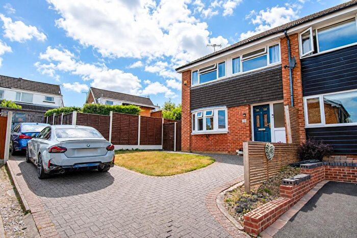 3 Bedroom Semi-Detached House For Sale In The Walk, Kilburn, Belper, DE56