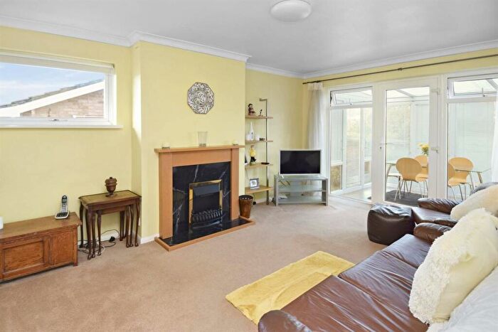2 Bedroom Detached Bungalow For Sale In Shearwater Avenue, Whitstable, CT5