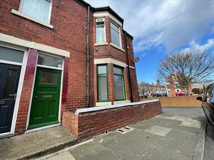 2 Bedroom Flat For Sale In Graham Street, South Shields, NE33