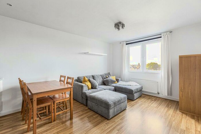 1 Bedroom Apartment To Rent In Kinetica Apartments, Tyssen Street, London, E8