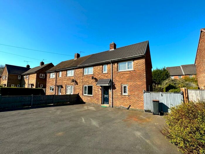 3 Bedroom Semi-Detached House To Rent In Bradgate Drive, Coalville, LE67