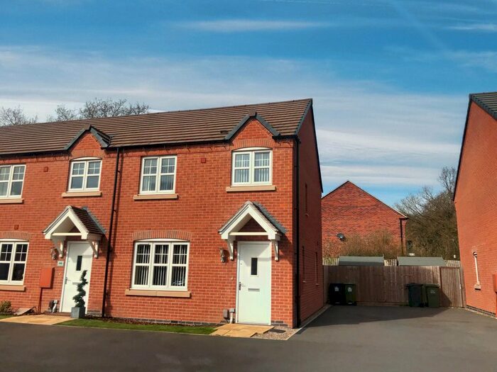 3 Bedroom Property To Rent In Richardson Way, Derby, DE22