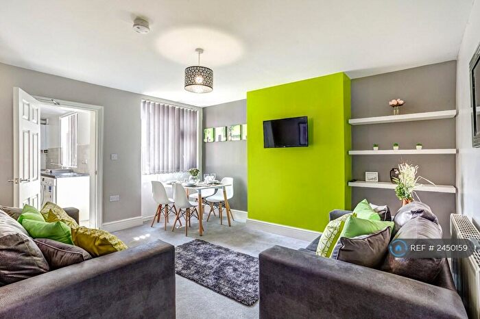 3 Bedroom Terraced House To Rent In Brooklyn Street, Crewe, CW2