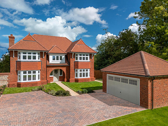 5 Bedroom Detached House For Sale In Cuxham Road, Watlington, Oxford, OX49