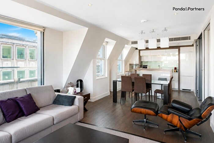 3 Bedroom Flat For Sale In James Street, London, W1U