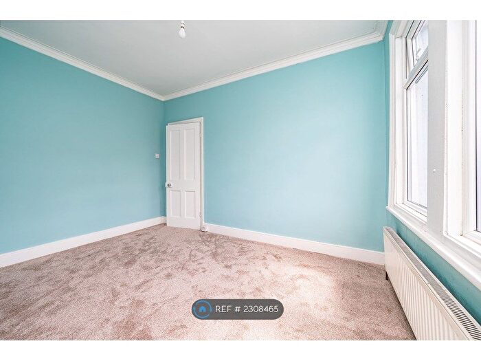 2 Bedroom Maisonette To Rent In Vaughan Road, Harrow, HA1