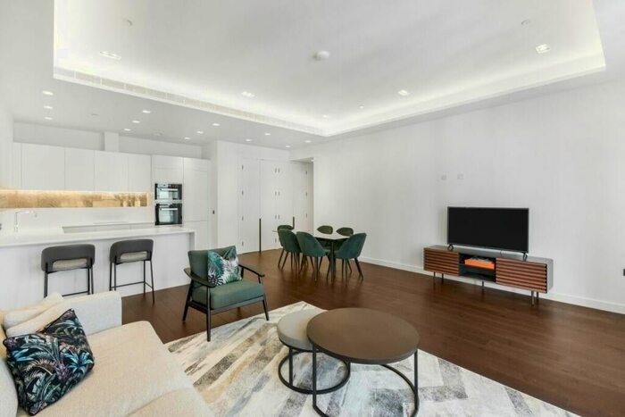 2 Bedroom Flat To Rent In Waterloo, London, SE1