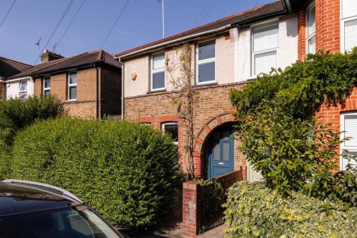 3 Bedroom House For Sale In Elphinstone Road, Walthamstow, E17