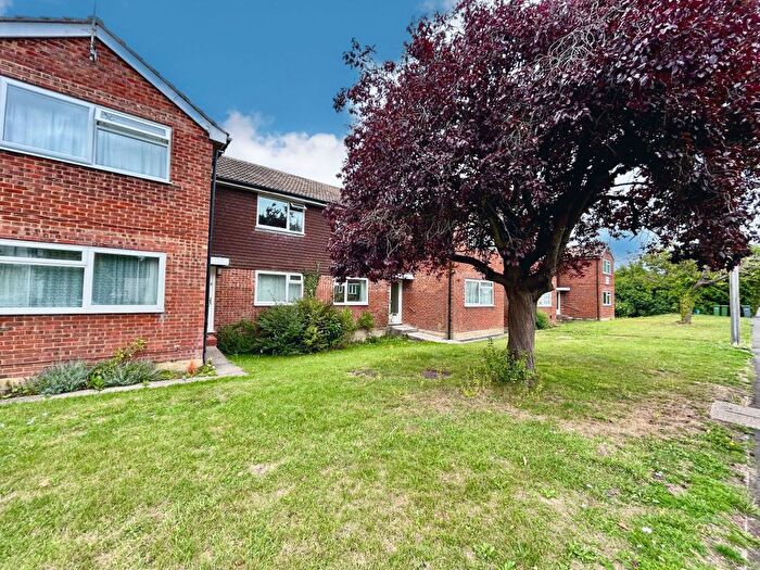 2 Bedroom Maisonette To Rent In Norman Court, Alfred Road, Farnham, GU9