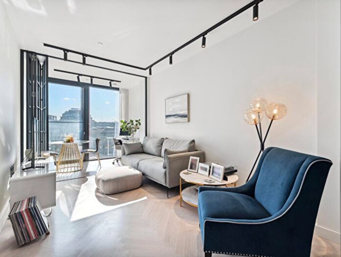 1 Bedroom Apartment To Rent In One Crown Place, City, London, EC2A