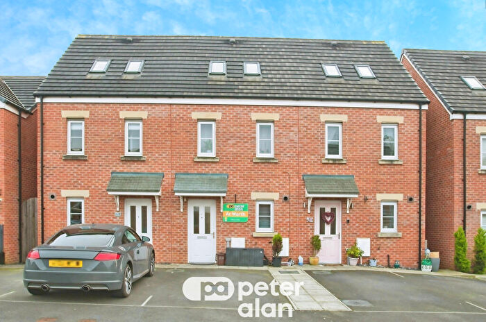3 Bedroom Terraced House To Rent In Ffordd Cadfan, Bridgend, CF31