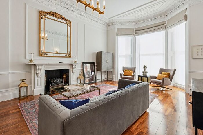 2 Bedroom Flat To Rent In Holland Park, Holland Park, W11