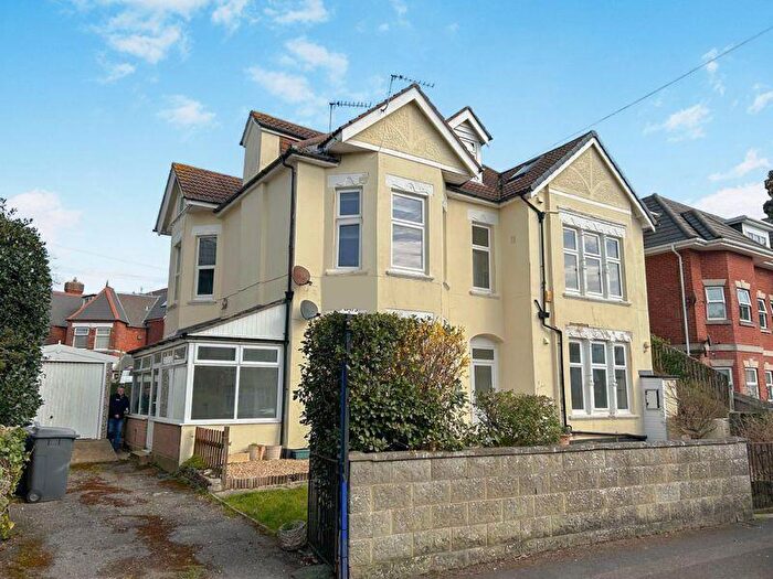 7 Bedroom Detached House For Sale In Argyll Road, Boscombe Spa, BH5
