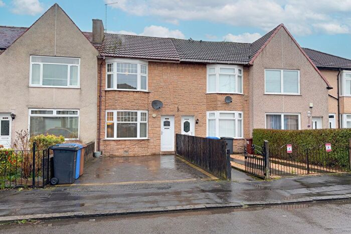 2 Bedroom Terraced House For Sale In Millburn Avenue, Clydebank, G81