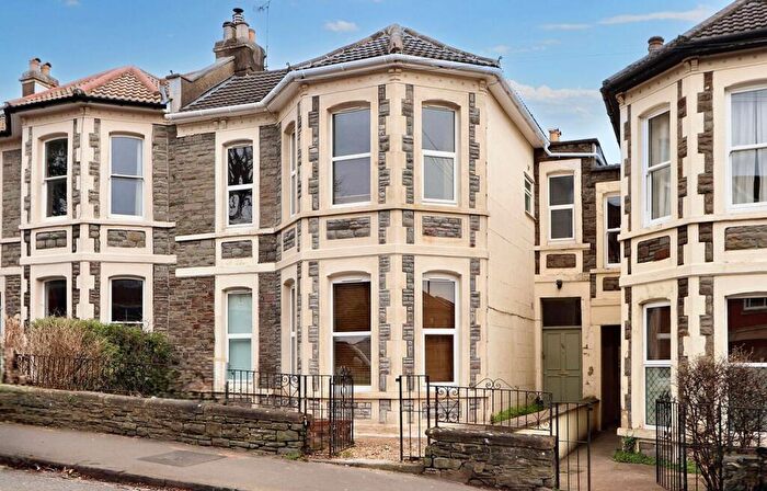 8 Bedroom Terraced House To Rent In Hampton Road, Bristol, BS6