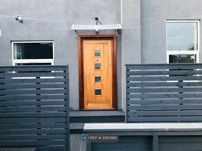 1 Bedroom Flat To Rent In High Street, Beckenham, BR3