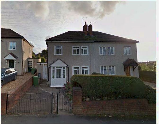 3 Bedroom Semi-Detached House To Rent In Ettymore Road West, Dudley, DY3