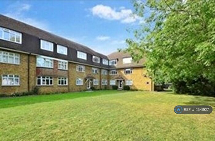 2 Bedroom Flat To Rent In Sutton Common Road, Sutton, SM1